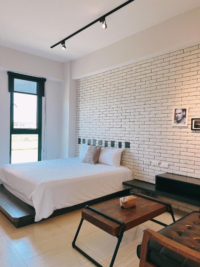 Wei Wei Chu B&B Zhuangwei エクステリア 写真